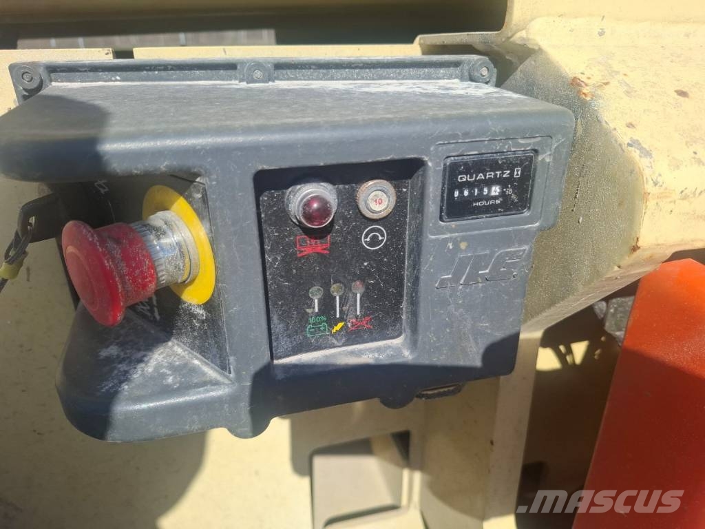 JLG 3246 ES Sakselifter