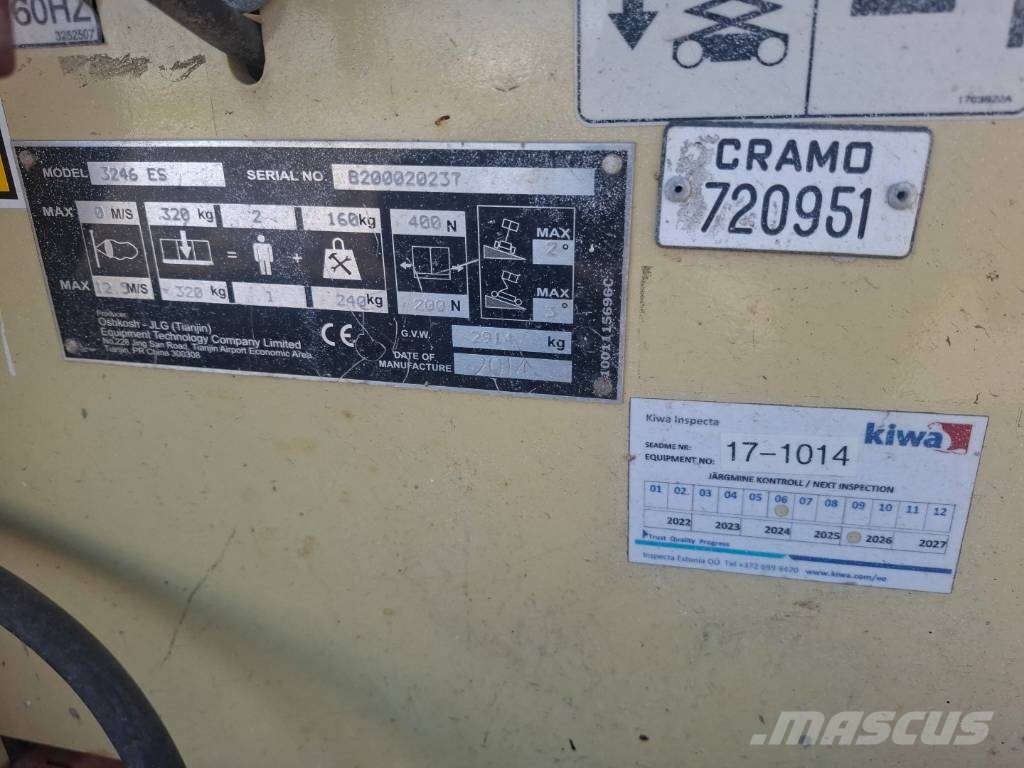 JLG 3246 ES Sakselifter