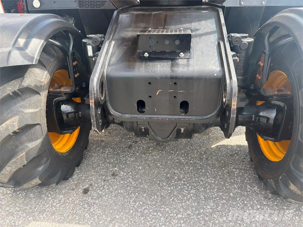 JCB 110 Hydradig Pyöräkaivukoneet