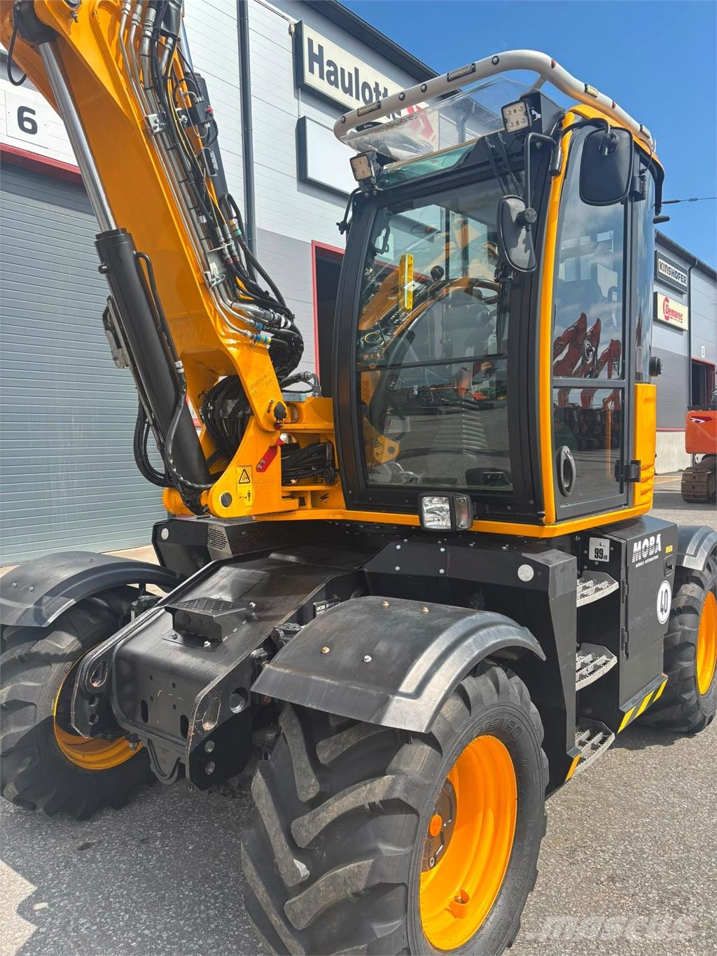 JCB 110 Hydradig Pyöräkaivukoneet