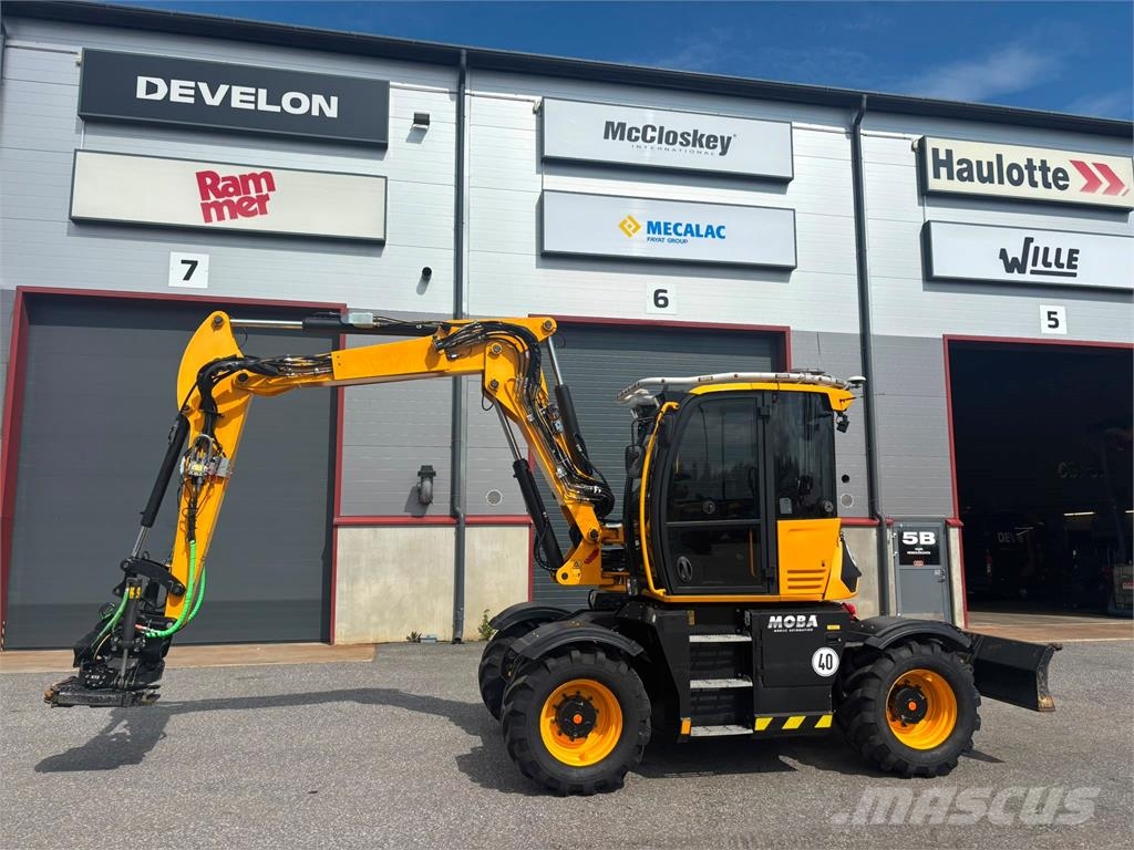 JCB 110 Hydradig Pyöräkaivukoneet