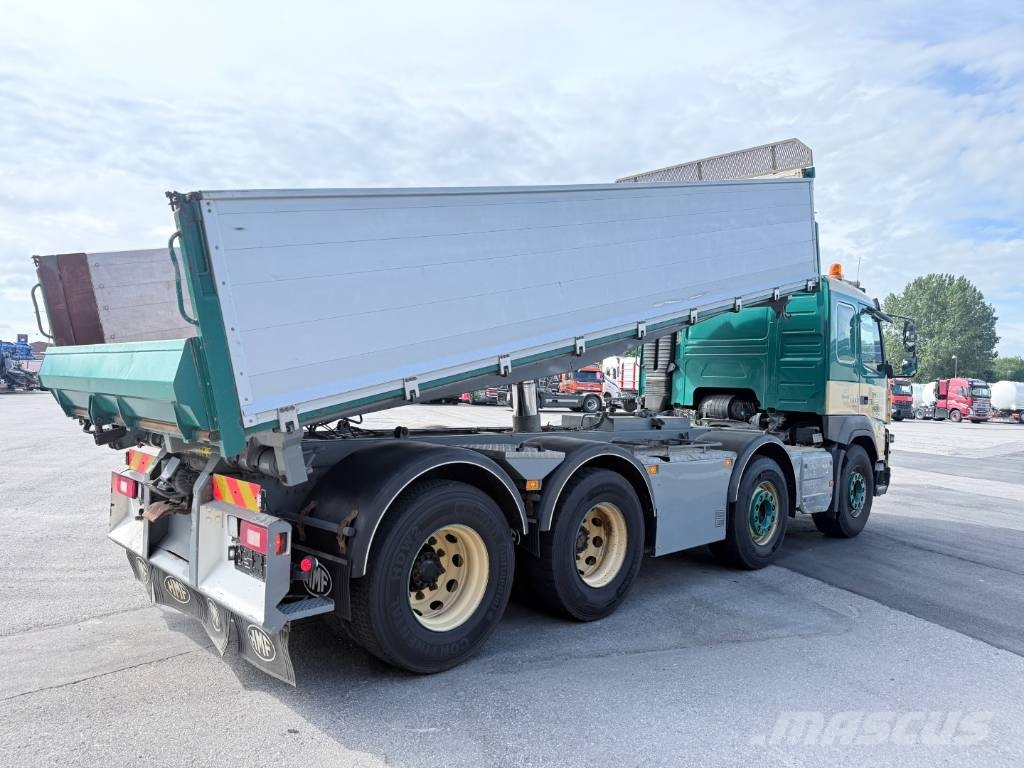 Volvo FMX500 8x4 med løftbogie HMF Pendeltip شاحنات قلابة