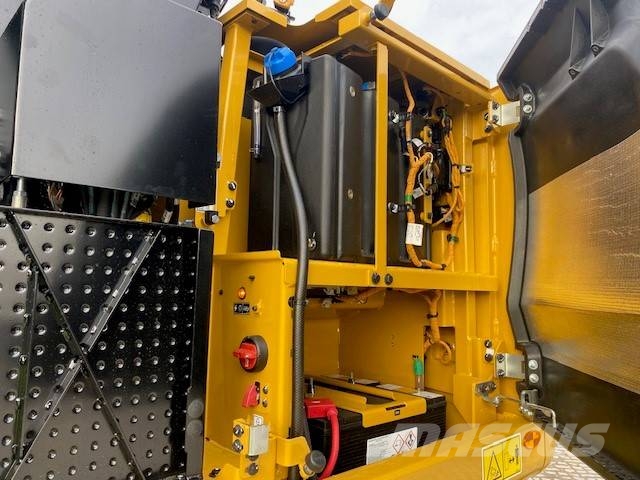 CAT MH 3022 MIETE / RENTAL (12002225) Manejadores de residuos industriales