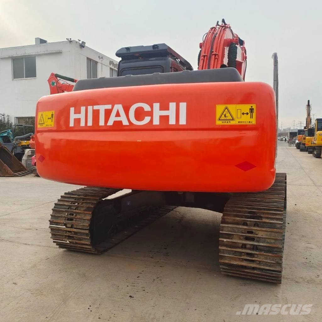 Hitachi ZX 200 Εκσκαφείς με ερπύστριες