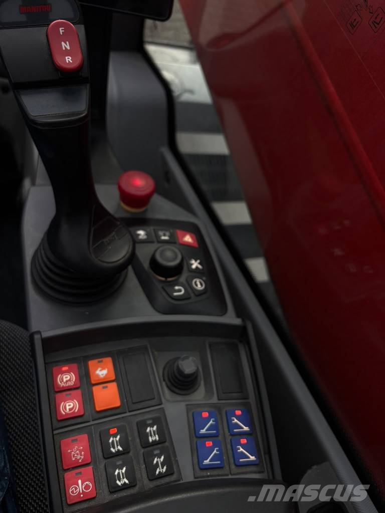 Manitou MRT 2545 Teleskopiskie manipulatori