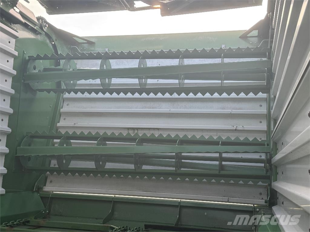 Krone TX 460 D Käitlemise ja paigutamise seadmed
