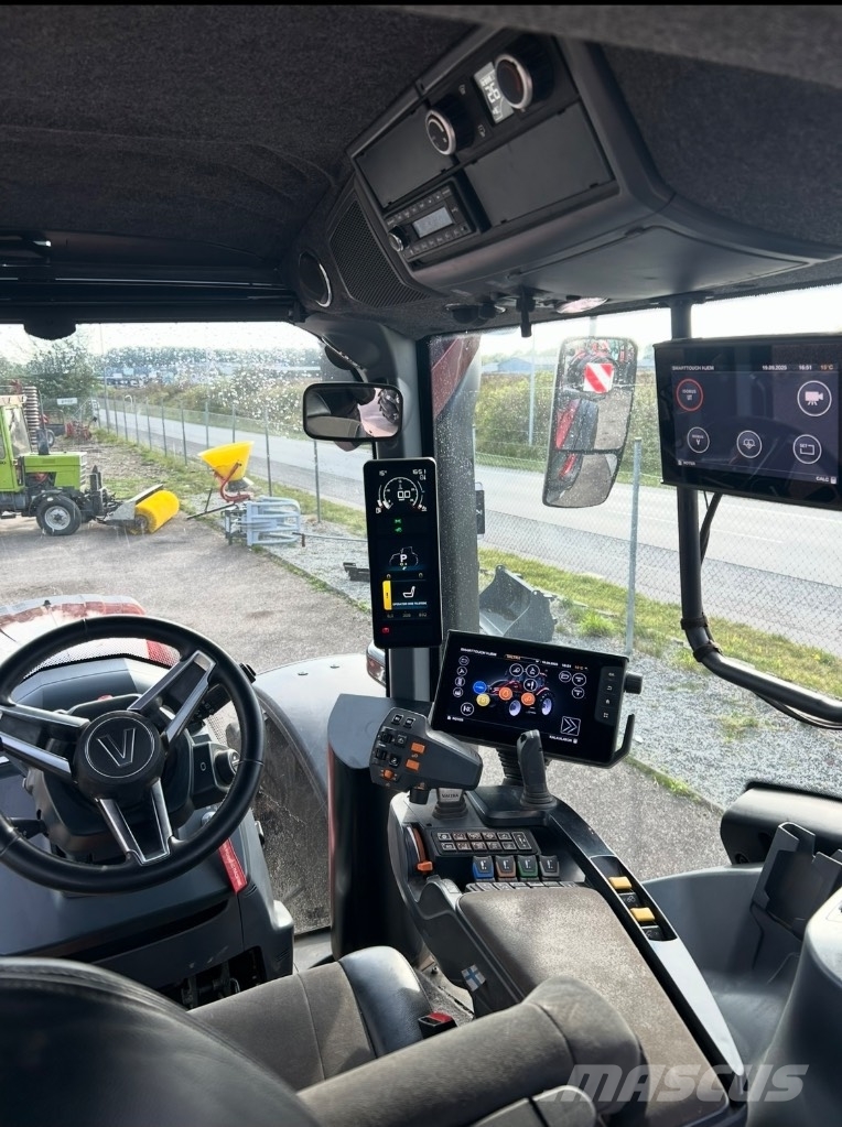 Valtra Q 305 Traktori