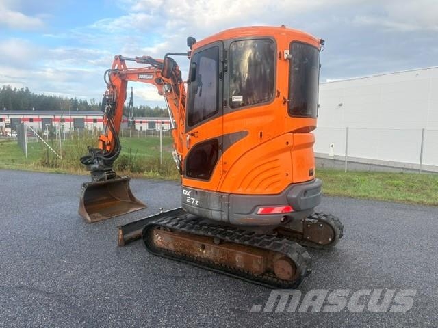 Doosan DX27Z pyörittäjällä Мини екскаватори < 7 т