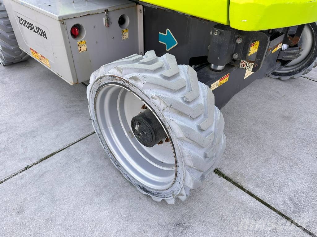 Zoomlion ZA 20 JE Plataformas con brazo de elevación manual
