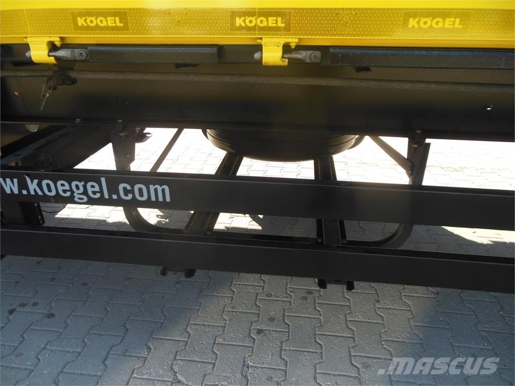 Kögel SN24, ADR, Bočnice, Přizvedávání stropu Semi-remorca speciala