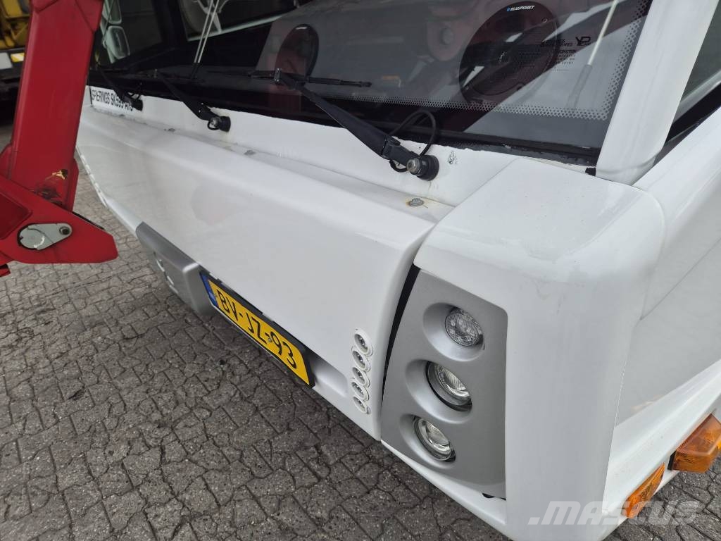 Spierings SK599-AT5 Tornkraanad