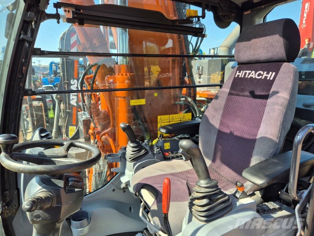 Hitachi ZX 155 W-7 Pyöräkaivukoneet
