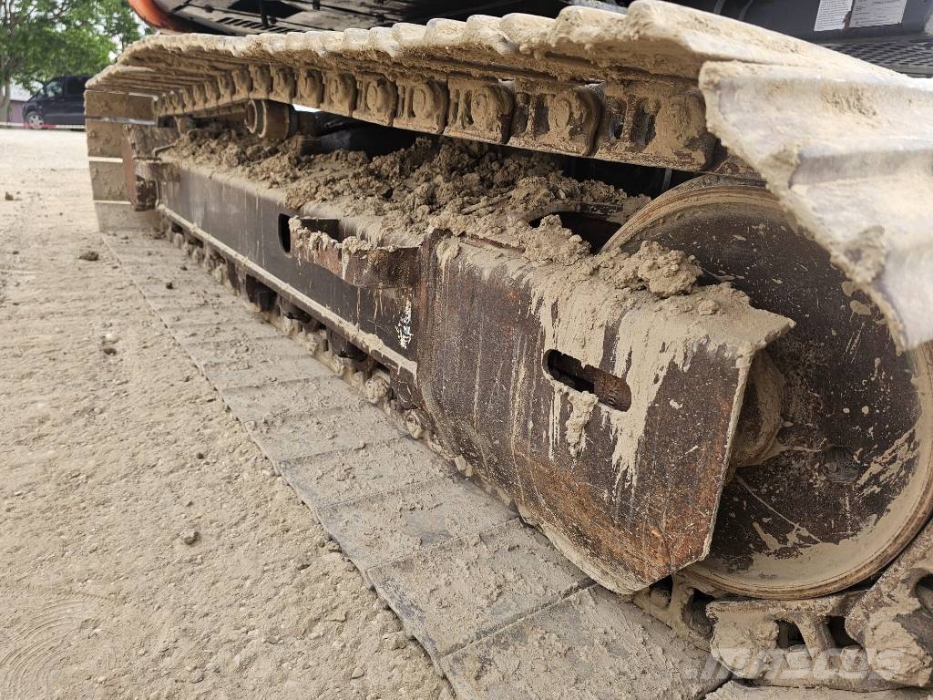 Hitachi ZX 135 US-3 Escavatori cingolati
