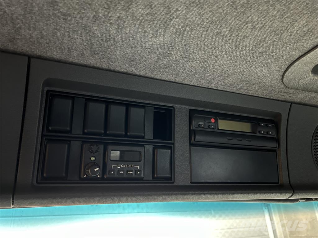 Volvo FL612 플랫베드/드롭사이드 트럭