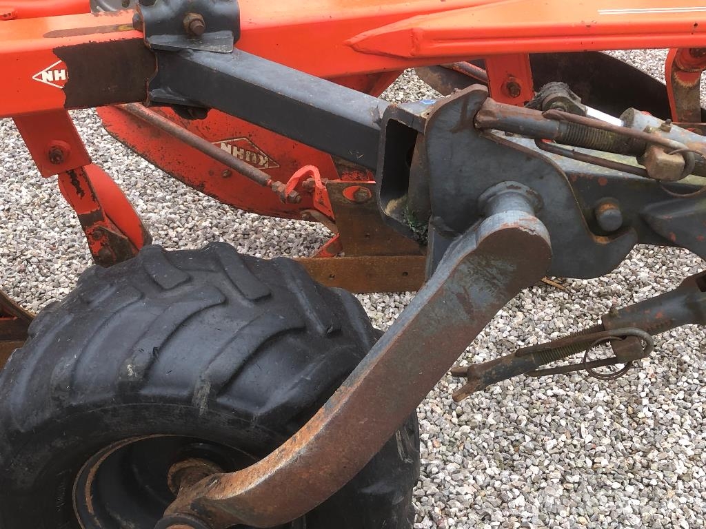 Kuhn Varimaster 121 Conventionele ploegen