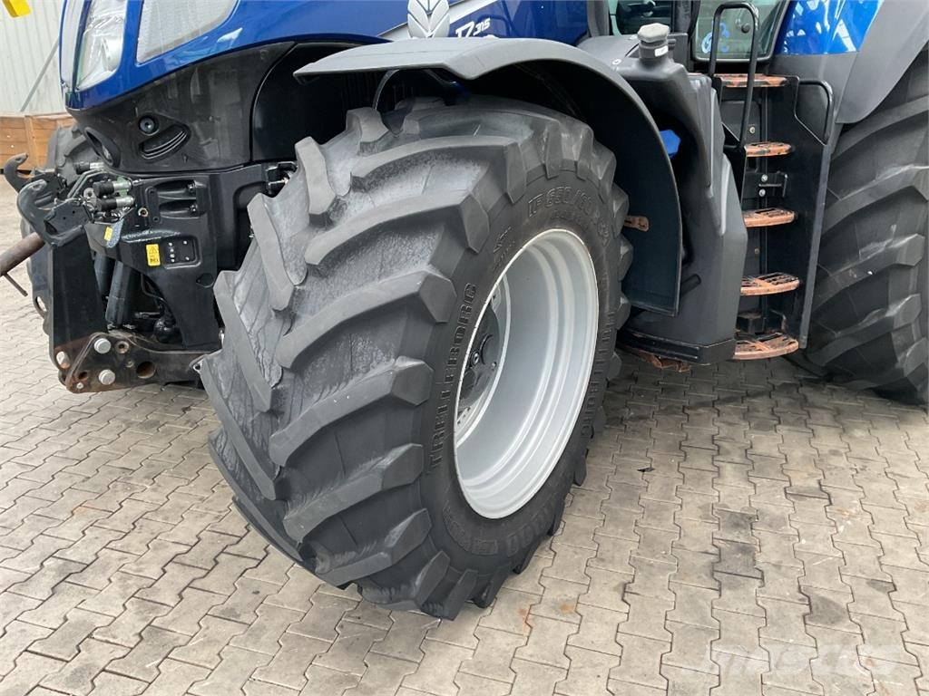 New Holland T7.315 AC トラクター