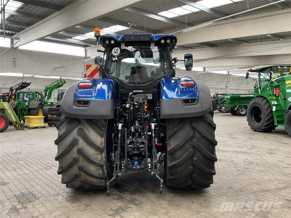 New Holland T7.315 AC トラクター