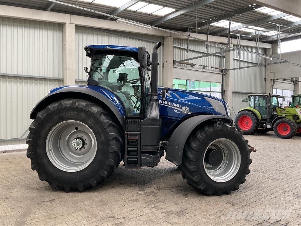 New Holland T7.315 AC トラクター