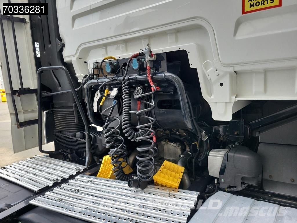 MAN TGX 18.500 TGX 4X2 XXL Mega Retarder Hebesattel AP Trekkers