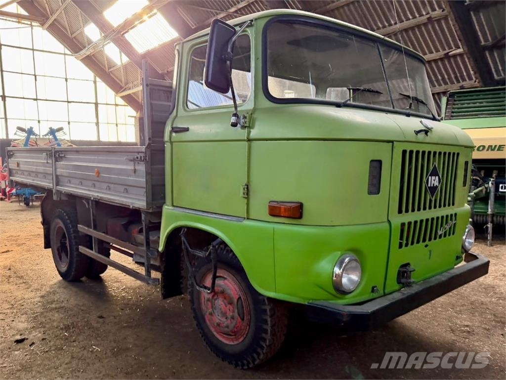 IFA W50 L - Pritsche Sonstige Landmaschinen