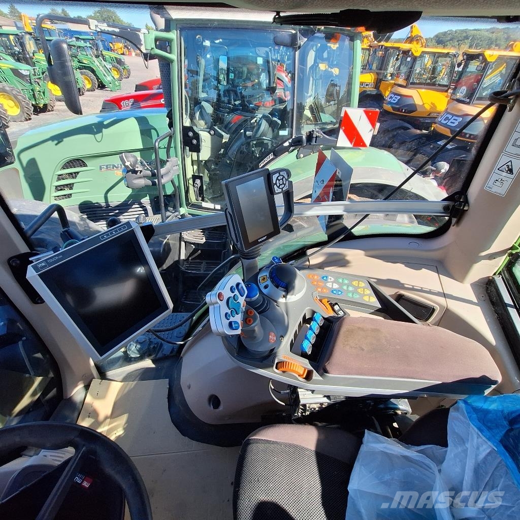 Fendt 824 VARIO PROFI トラクター