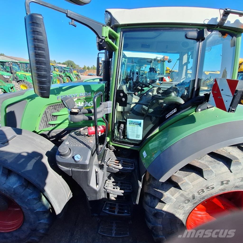 Fendt 824 VARIO PROFI Traktori