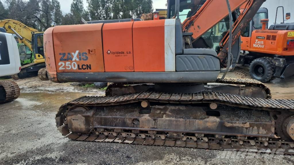 Hitachi ZX 250 LC N-3 Escavadeiras de esteiras