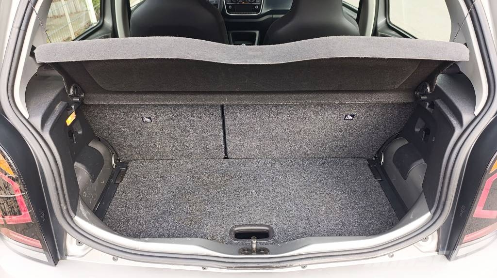 Volkswagen Club UPi 1.0, aus 1. Hand, Klima, PDC, HU neu Avtomobili