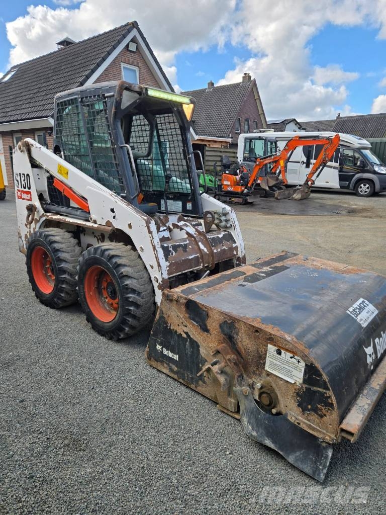 Bobcat S 130 Φορτωτάκια