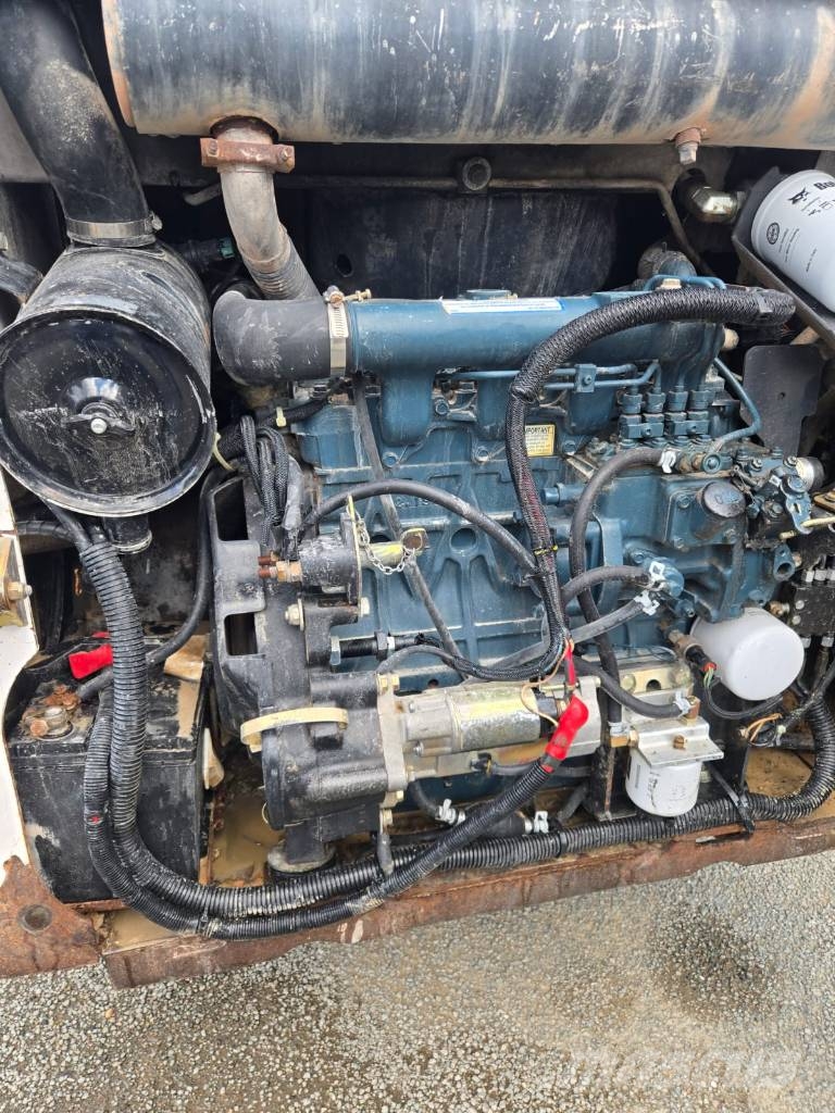 Bobcat S 130 Φορτωτάκια