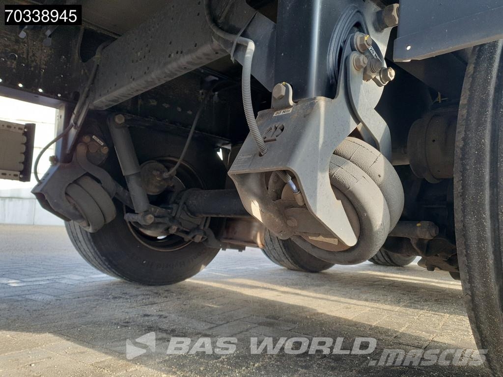 Krone SD Lift Axle MOT 08/27 Curtainsider semi-trailers
