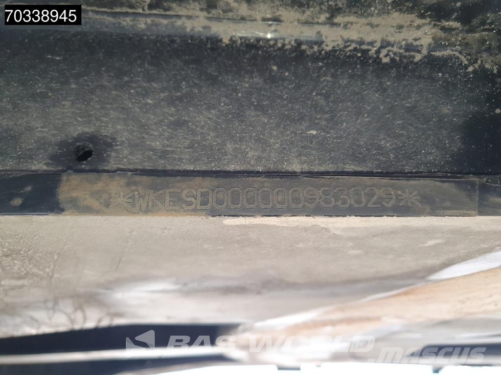 Krone SD Lift Axle MOT 08/27 Curtainsider semi-trailers