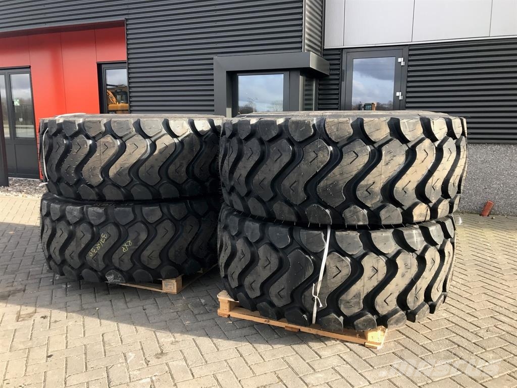  Banden/Reifen/Tires 26.5R25 XHA - Tyre/Reifen/Band Llantas