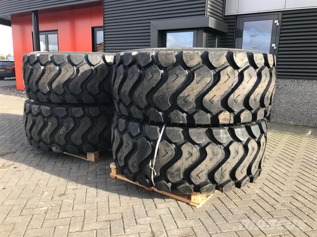  Banden/Reifen/Tires 26.5R25 XHA - Tyre/Reifen/Band タイヤ、ホイル、リム