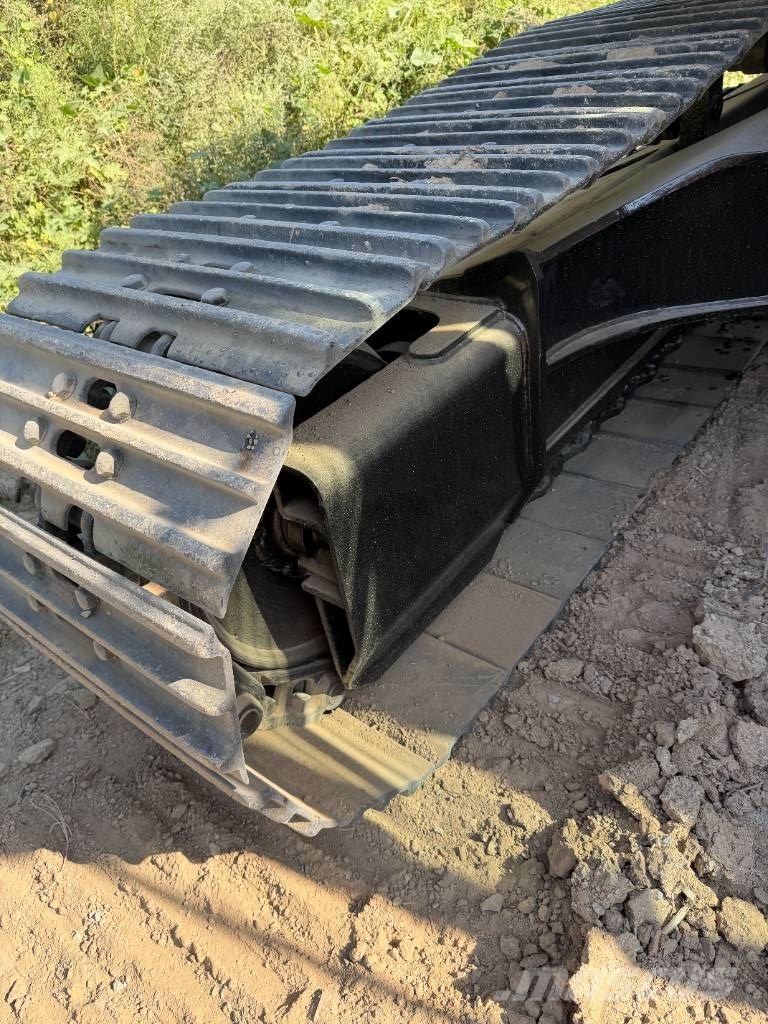 CAT 320 C L Kāpurķēžu ekskavatori