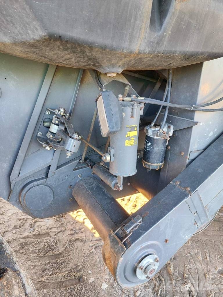CLAAS Lexion 570 Leikkuupuimurit