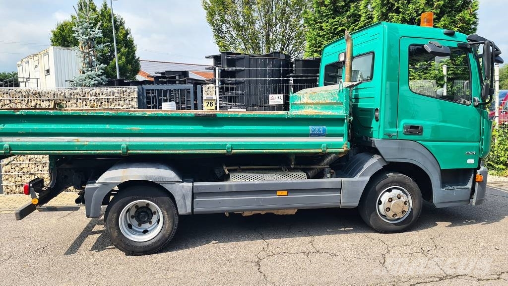 Mercedes-Benz Atego 821, 3-Seiten Meiller, Alubordwände, Kipper Camiones polibrazo