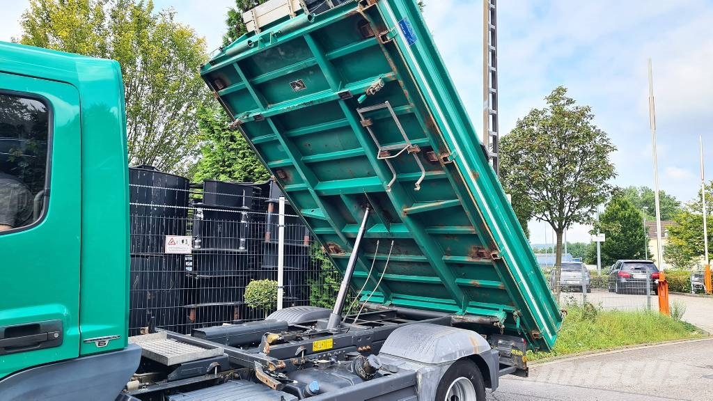 Mercedes-Benz Atego 821, 3-Seiten Meiller, Alubordwände, Kipper Camiones polibrazo