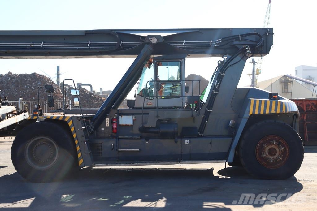 Kalmar DRF450-65C5X Reachstackers
