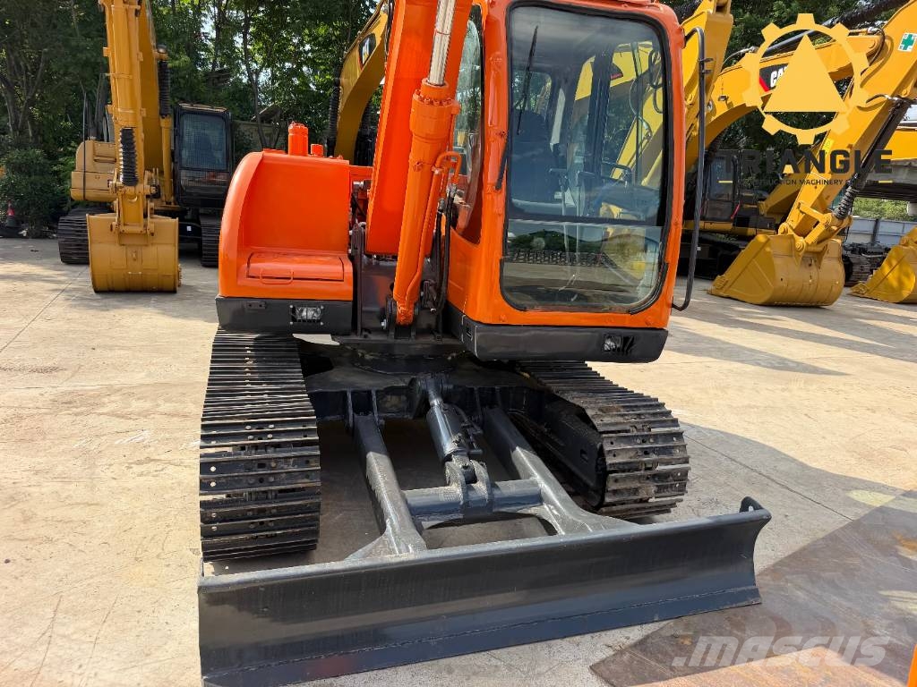 Doosan DX 75 Vikšriniai ekskavatoriai