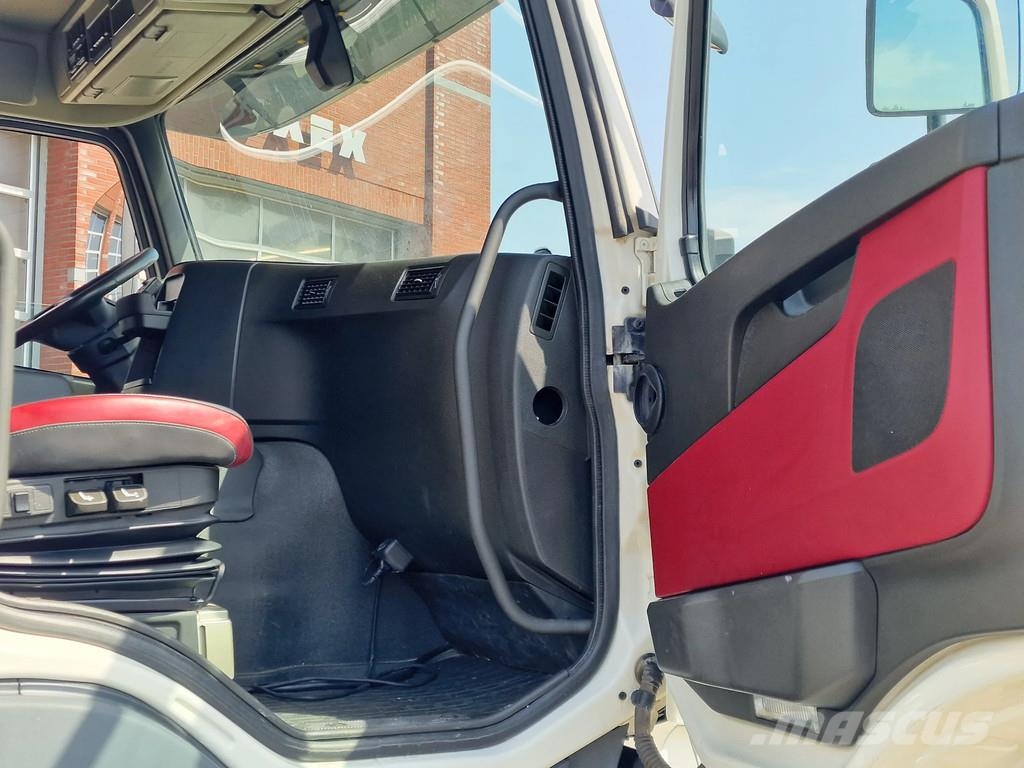 Volvo FMX 330 6x2*4 - Skiploader Laxo - Euro 6 - Steerin Camiones portacubetas