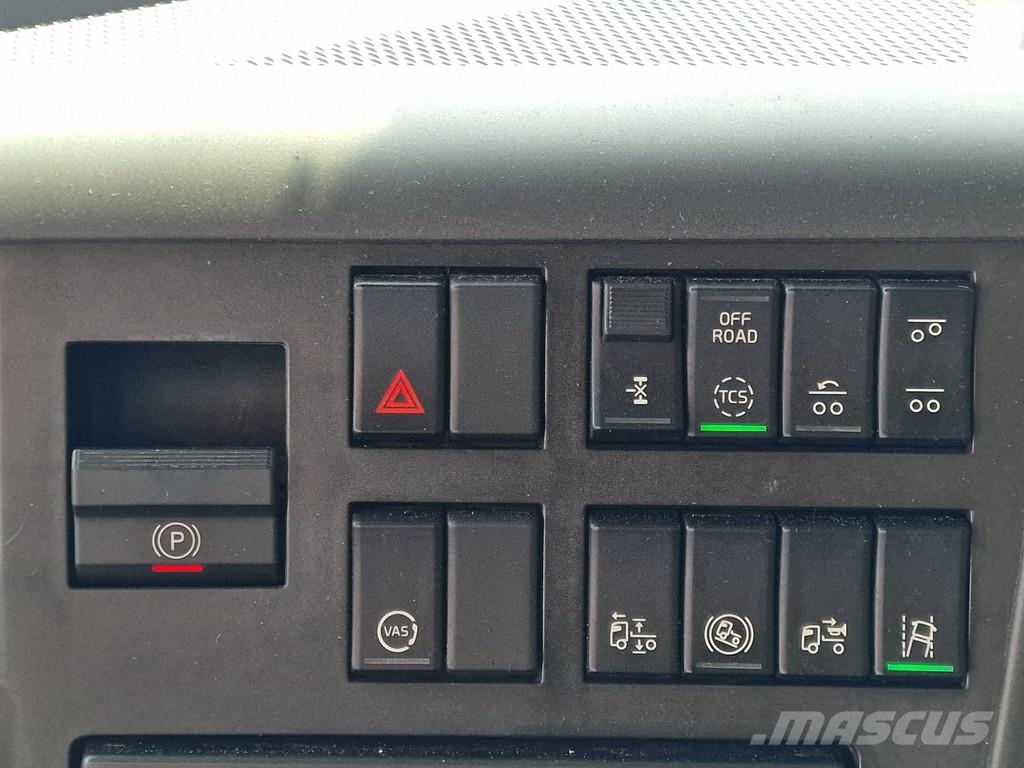 Volvo FMX 330 6x2*4 - Skiploader Laxo - Euro 6 - Steerin Camiones portacubetas