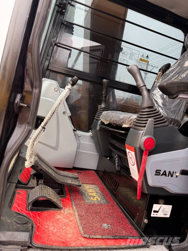 Sany SY95C  3000 units excavators in stock Raupenbagger