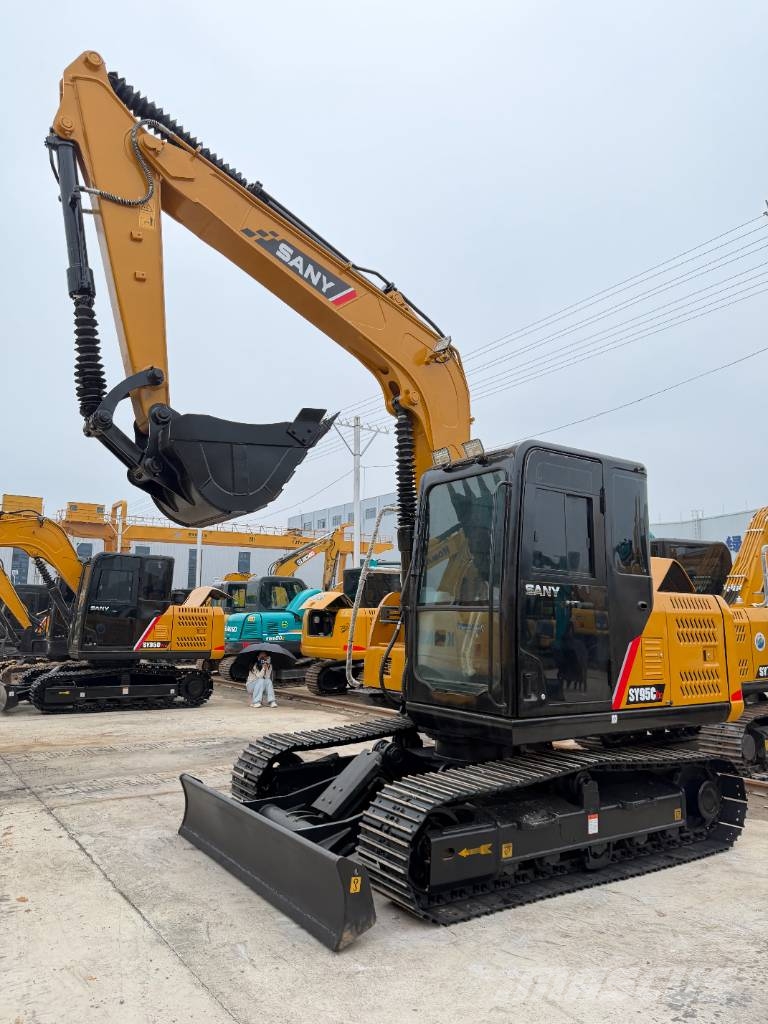 Sany SY95C  3000 units excavators in stock Raupenbagger