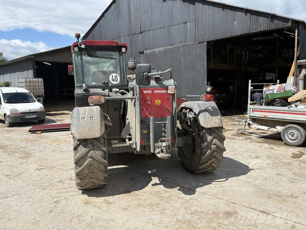 Weidemann T7035 農業用伸縮臂裝載機