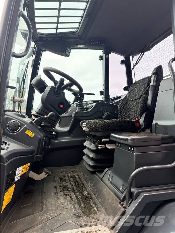 Schäffer 8620 T-3 Čelné nakladače a rýpadlá
