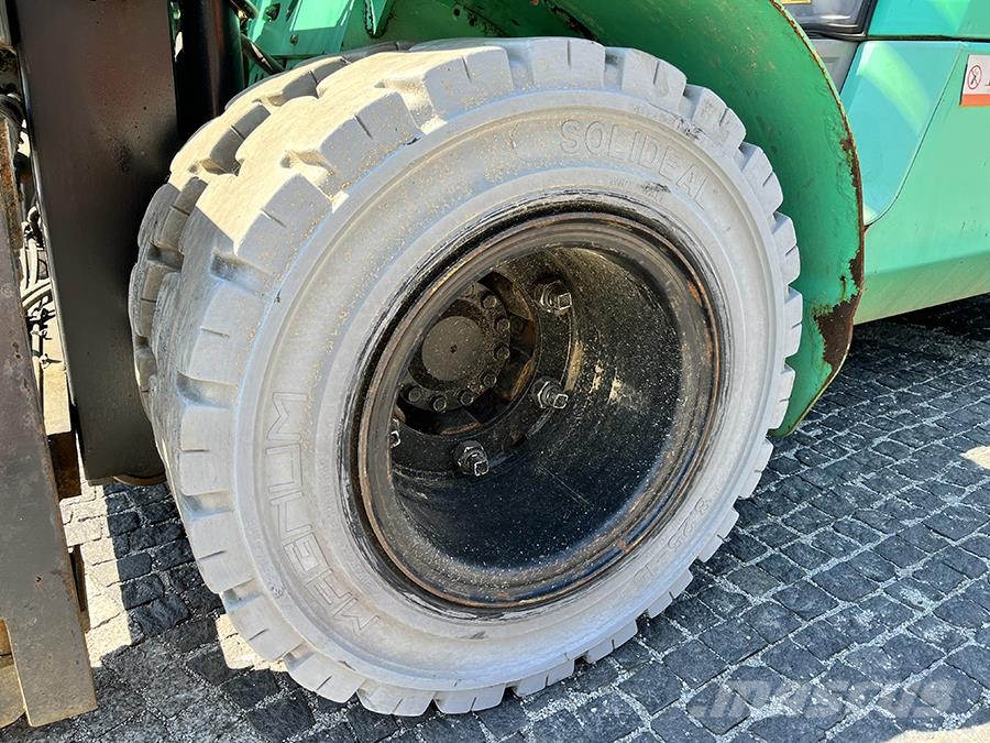 Mitsubishi FD50NT Carretillas diesel
