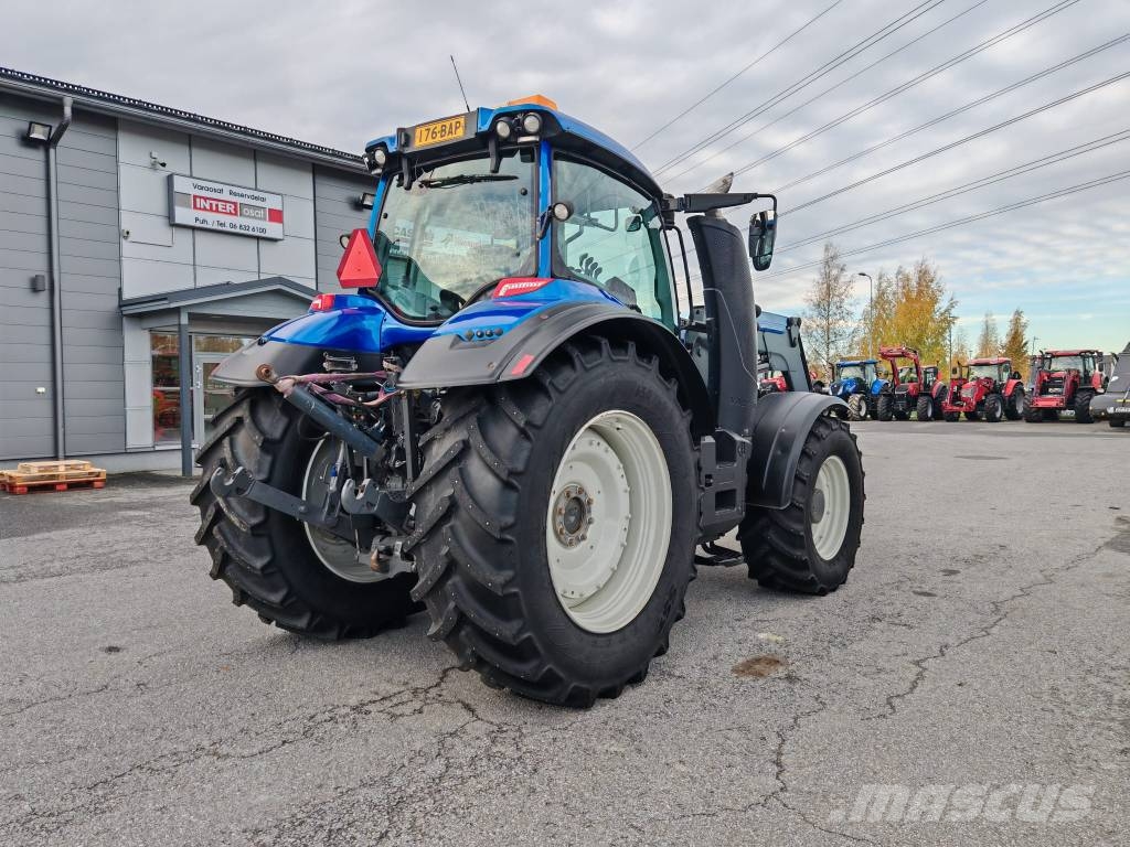 Valtra T 144 Active Ajettu vain 3000h Traktorer
