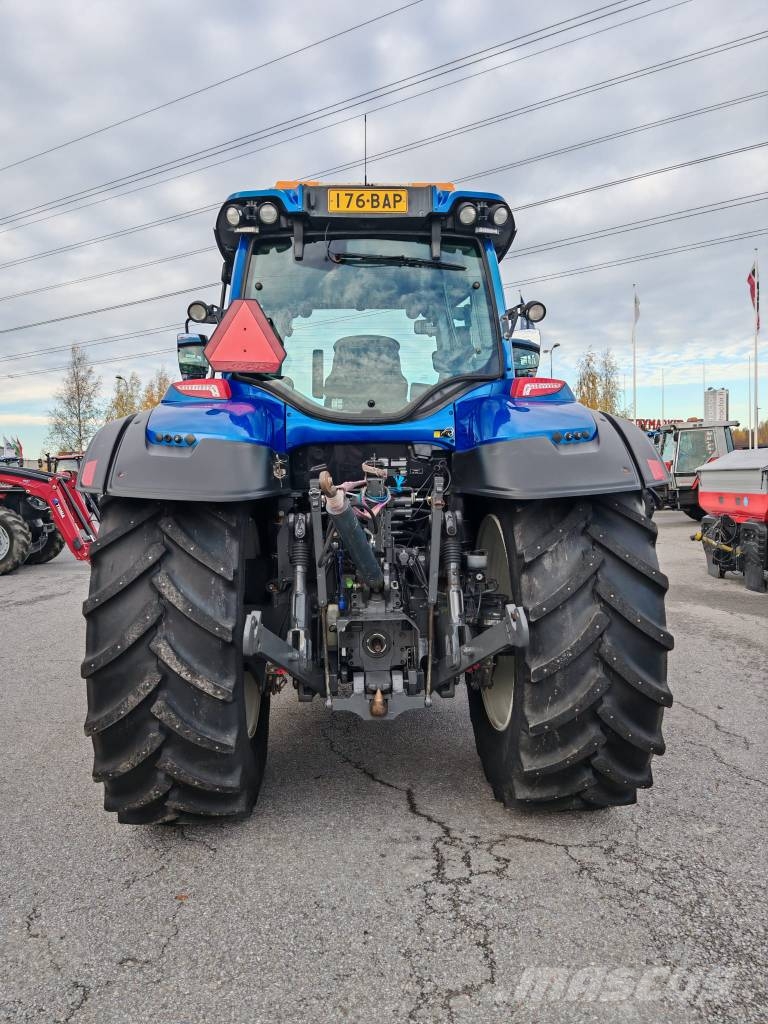Valtra T 144 Active MYYTY Traktoren