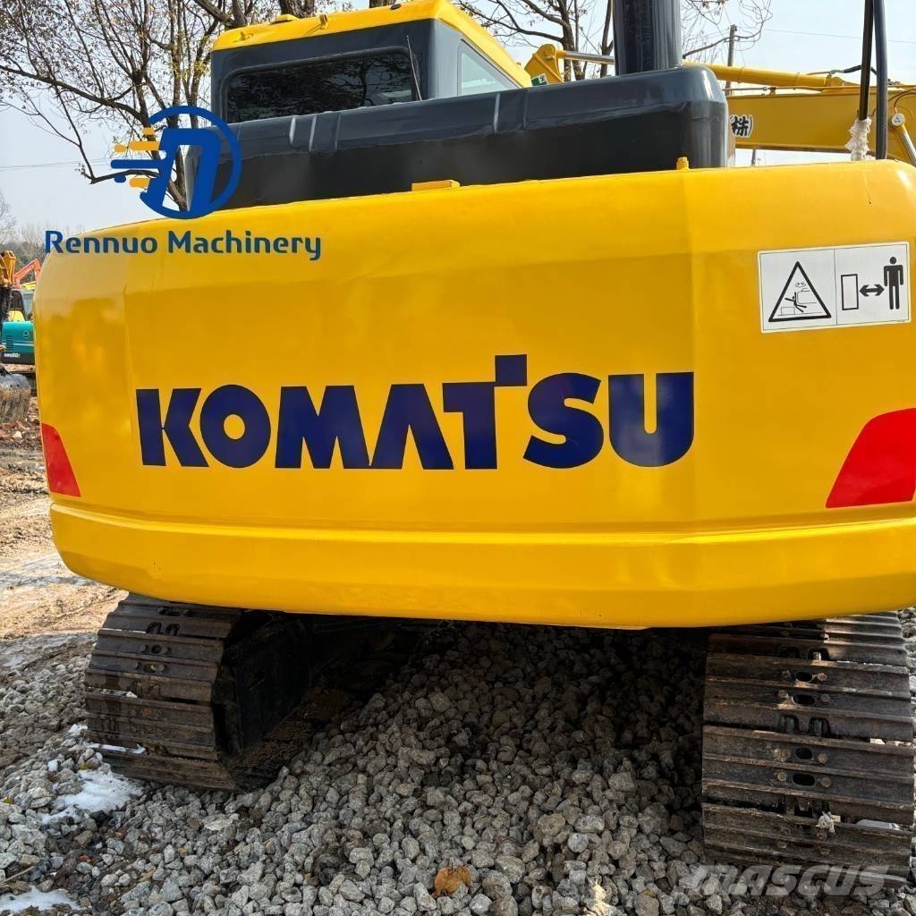 Komatsu PC 130 Гусеничні екскаватори